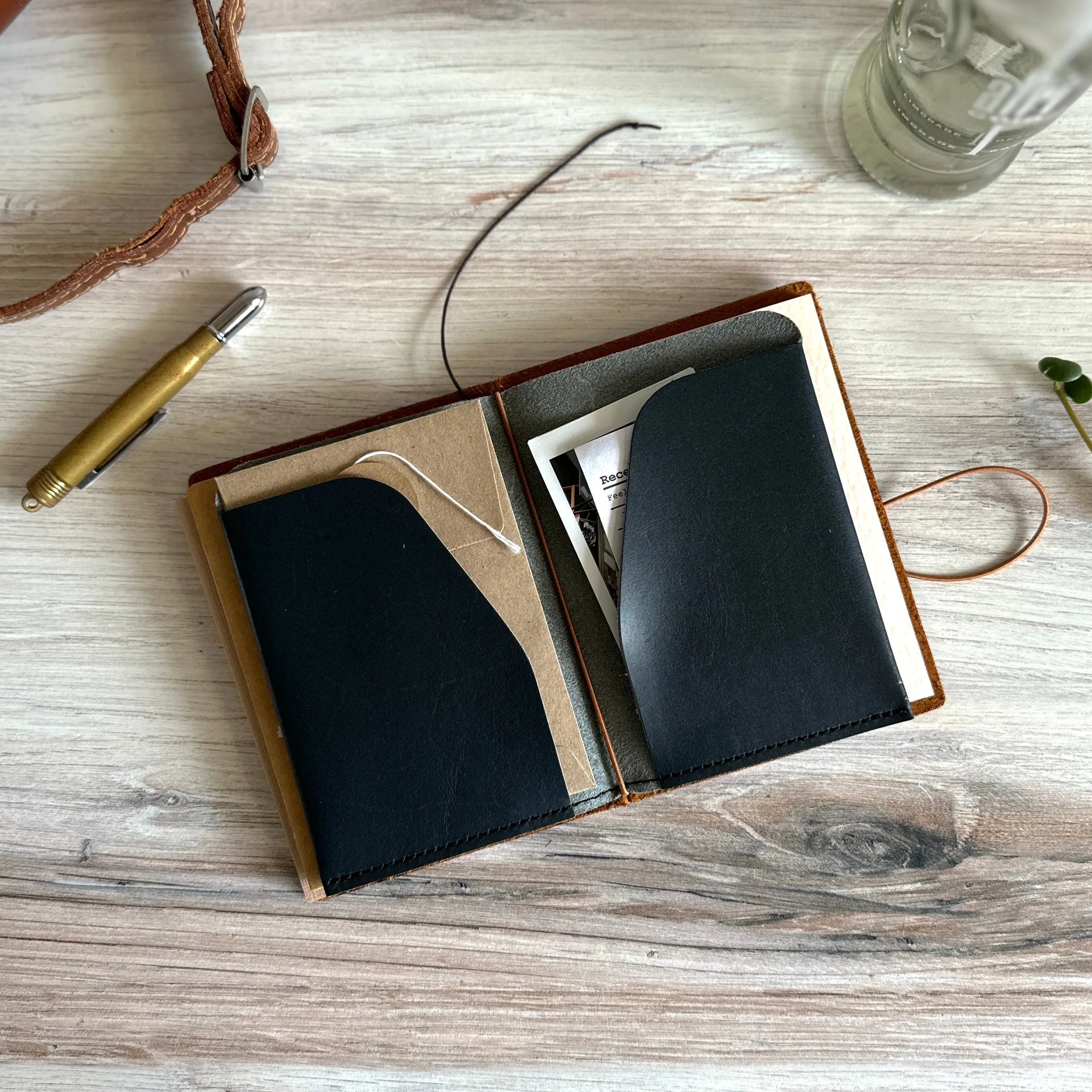[BKx1.61] Portfolio Folder // Navy (Passport)