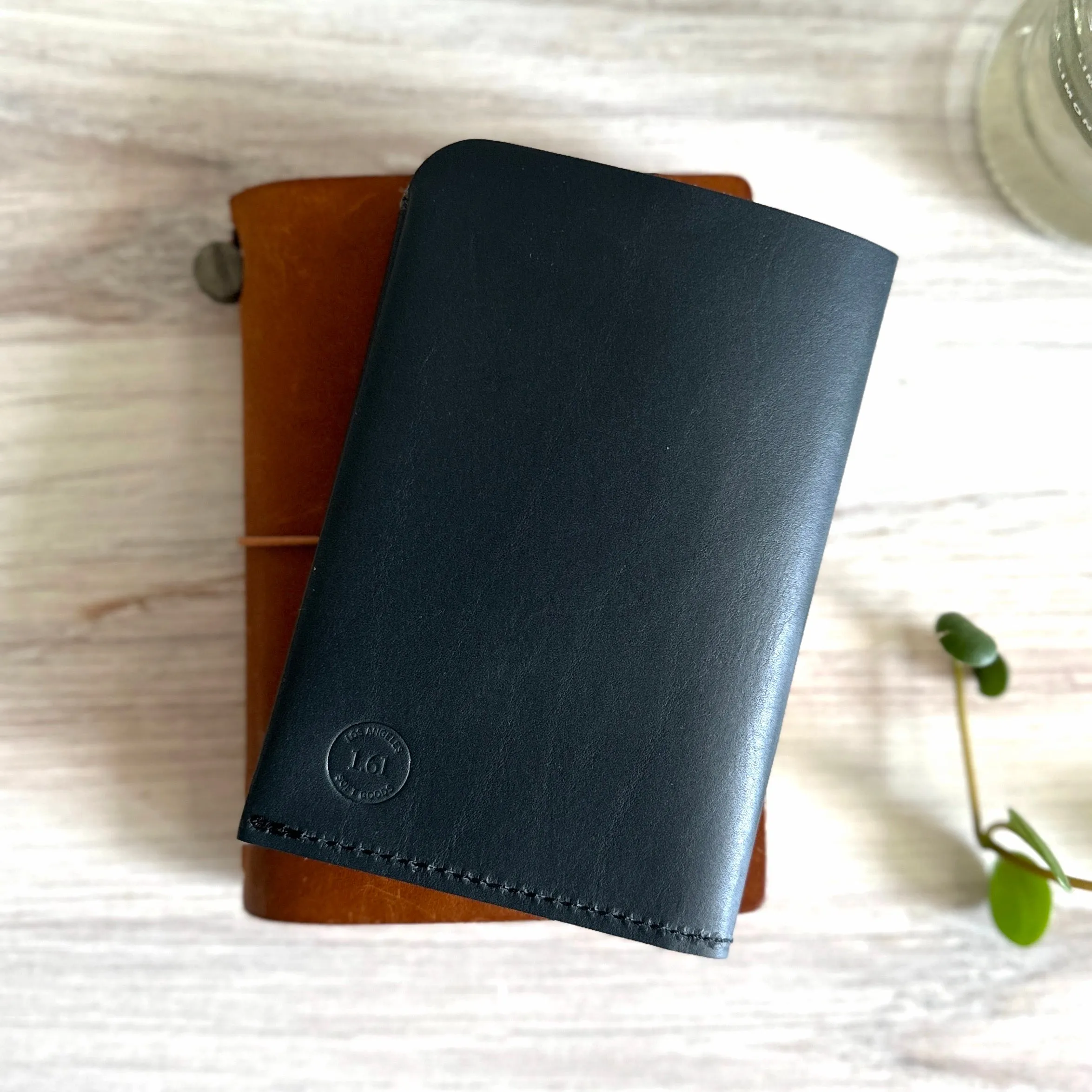 [BKx1.61] Portfolio Folder // Navy (Passport)