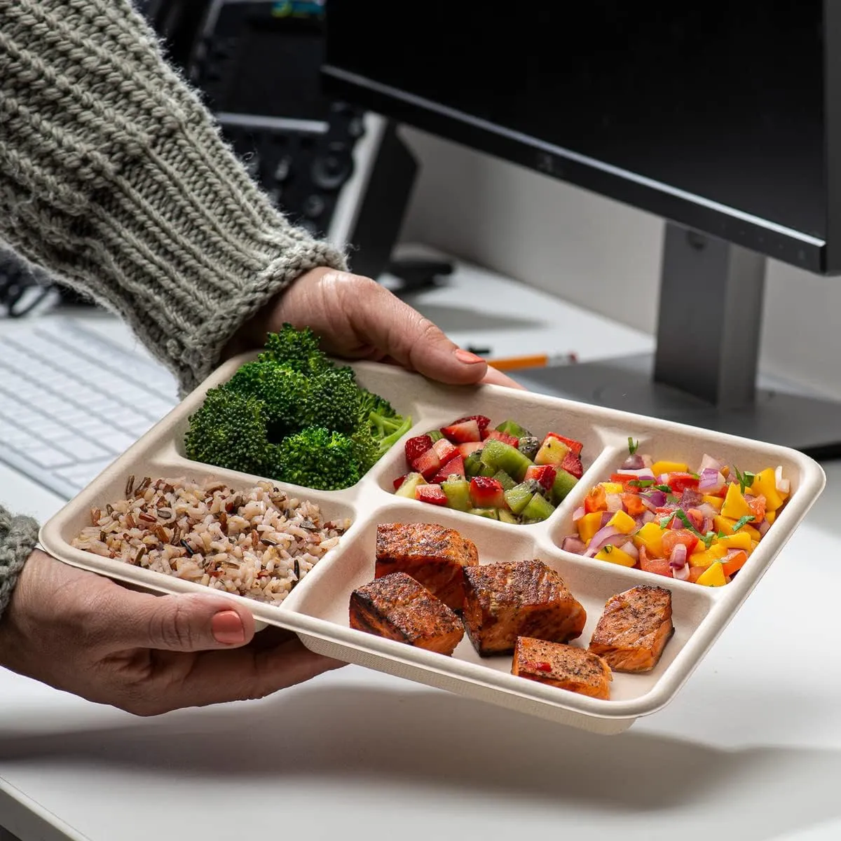 Comfy Package [125 Count 100% Compostable 5 Compartment Plates Disposable - 10 Inch Kraft Paper Plates, Eco-Friendly Sugarcane Trays -Brown Unbleached