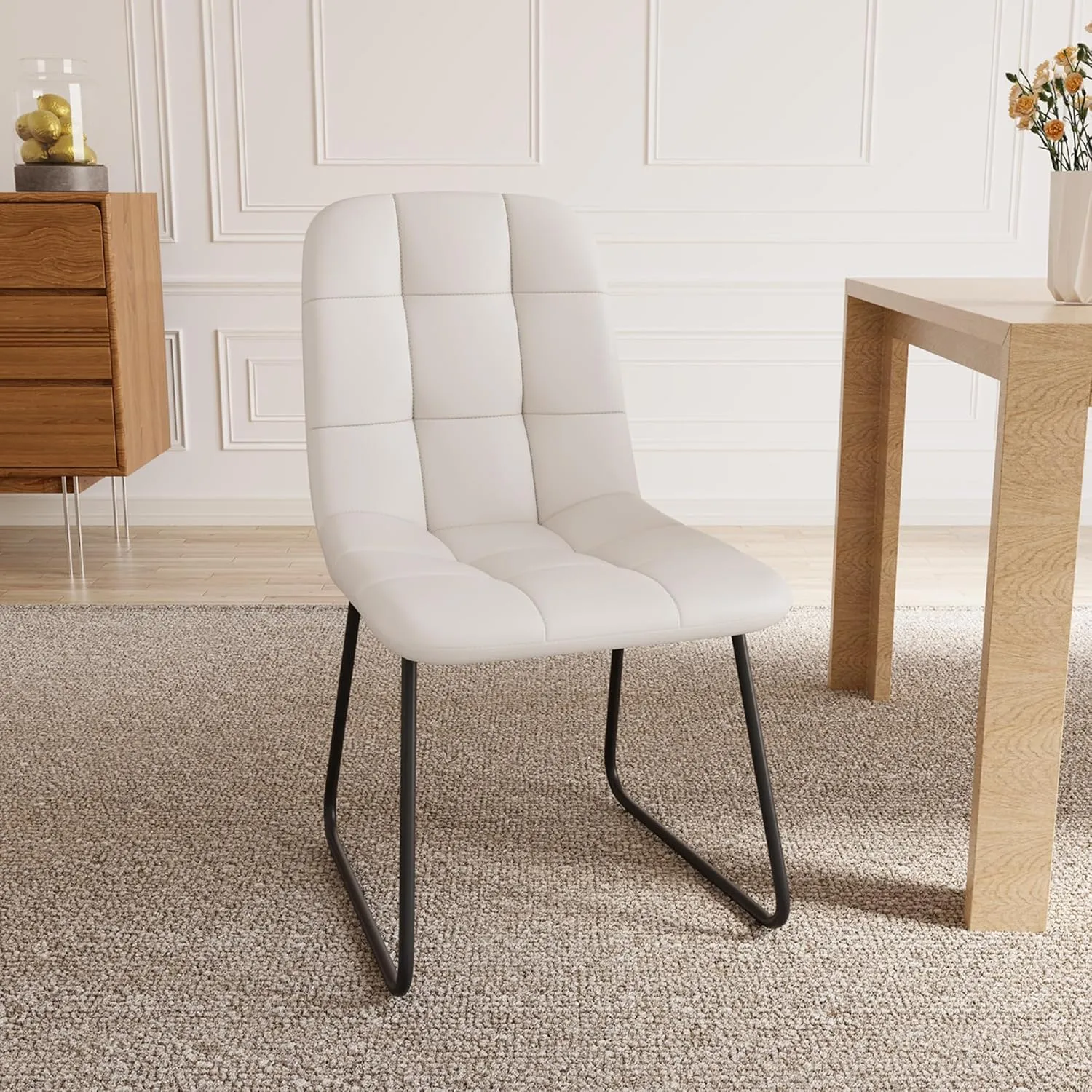 Dining Chair Set of 4, Modern Kitchen Faux Leather Dining Room Chair for Kitchen Living Dining Room (4 Off-White with Black Legs)