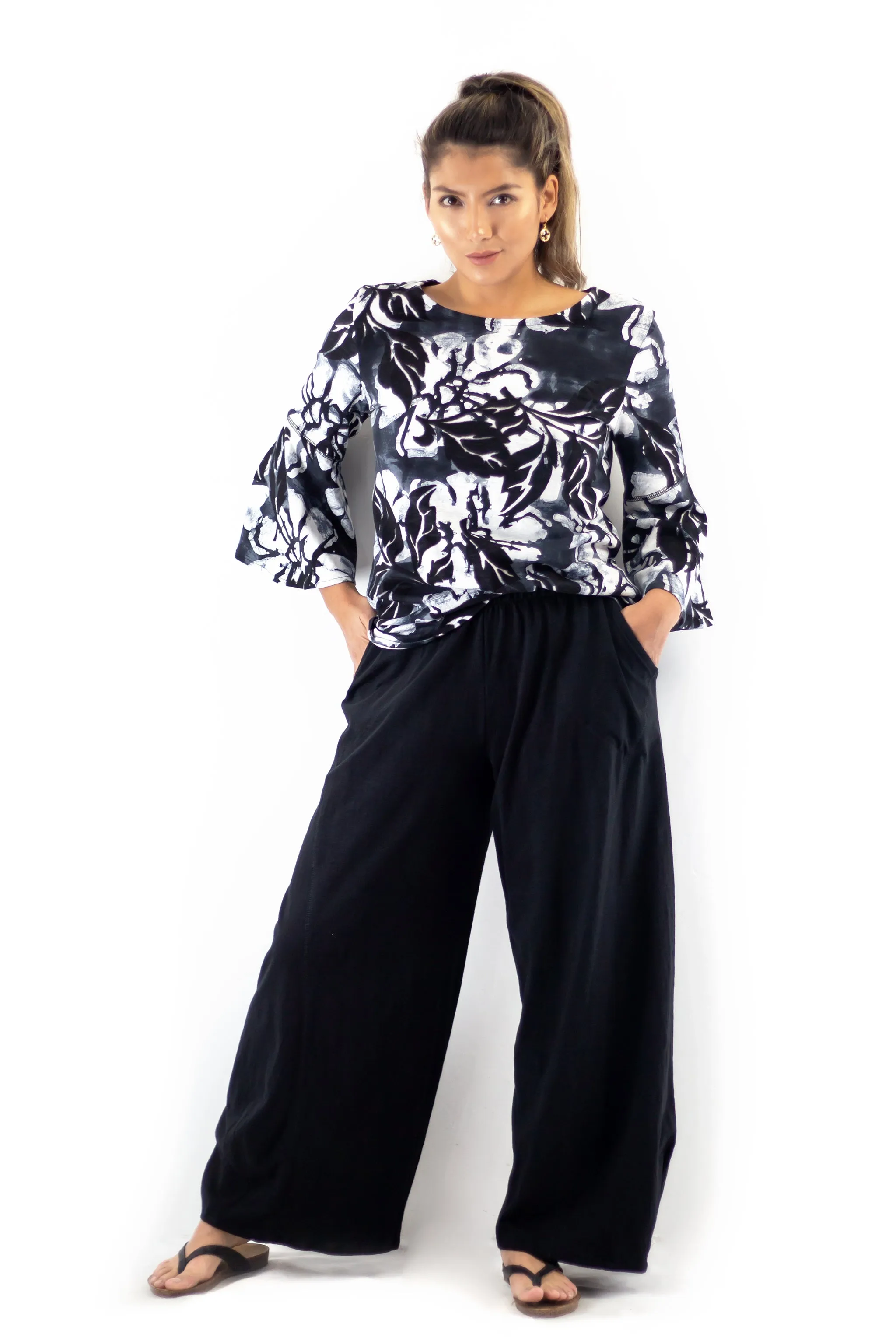 Divided Pants - 2217 - Solids
