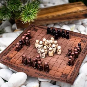 Hnefatafl Viking Chess Set,Classic Historic European Tabletop Asymmetric War Game,Authentic Traditional Two-Player Strategy Board Game,Travel Games with Leather Chessboard