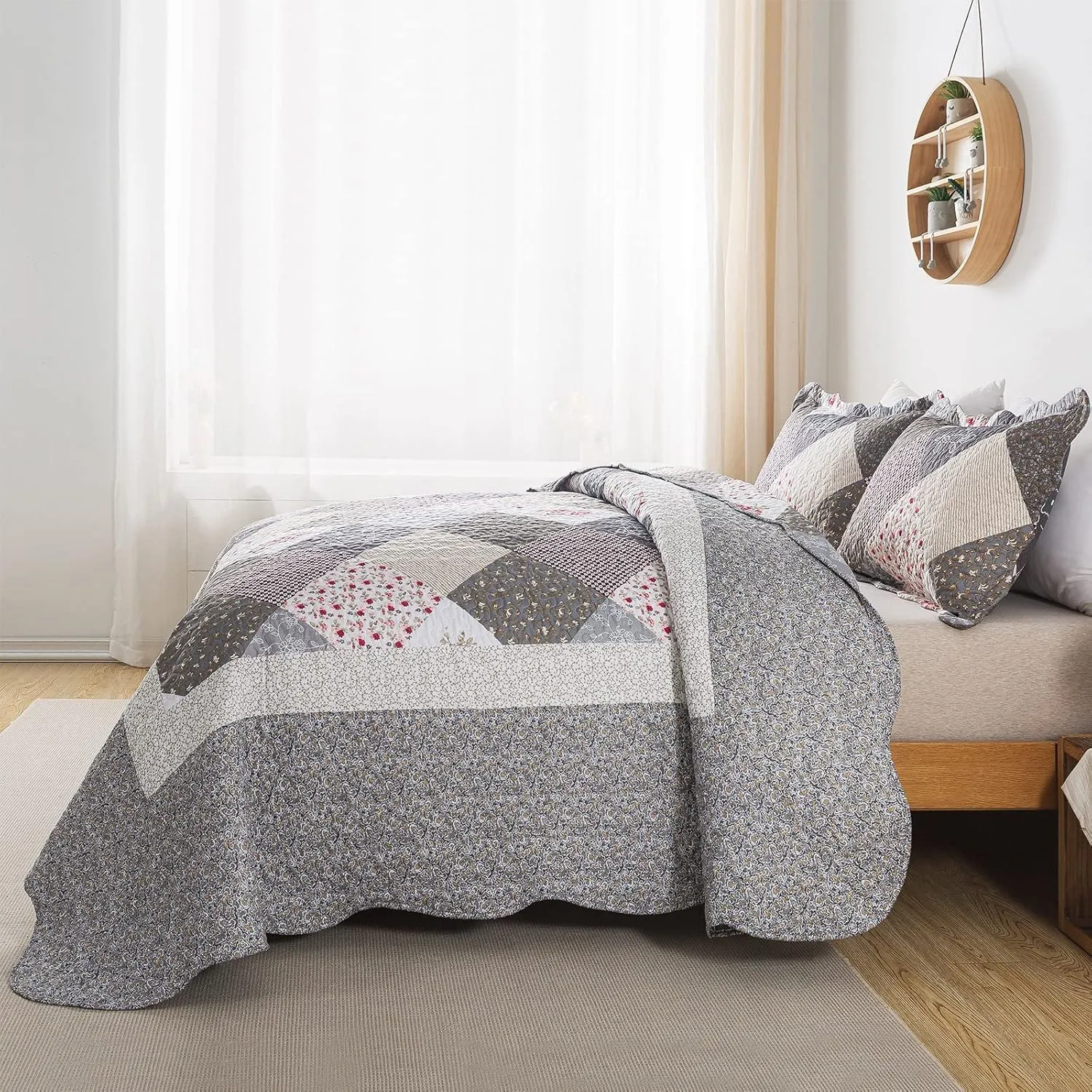 HoneiLife Oversized King Bedspreads 120x120-3 Pcs California King Quilt, Extra Large Quilt Sets All Season Use,Rustic Bedding Sets King Size,Reversible Coverlet Lightweight Bed Cover, Grey