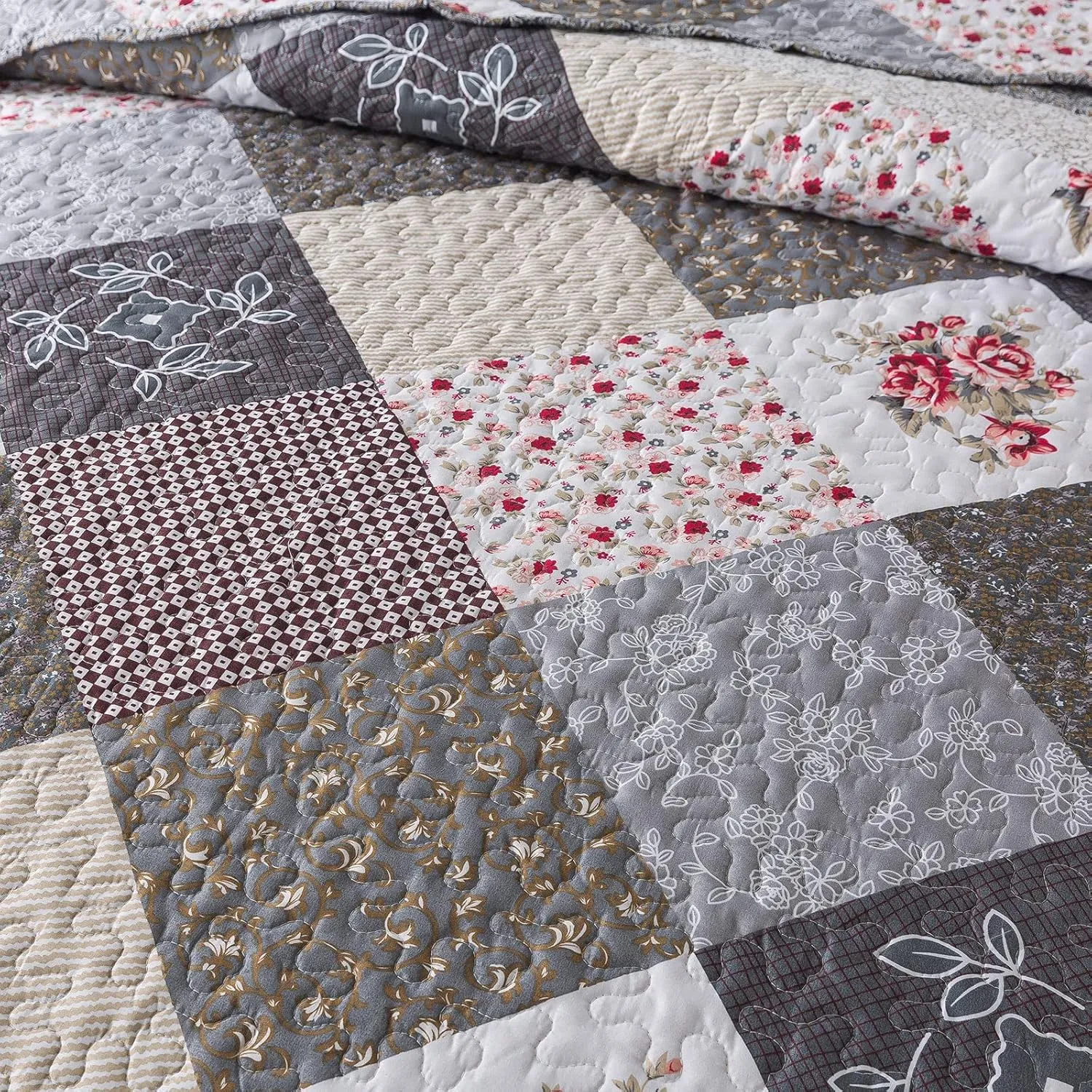 HoneiLife Oversized King Bedspreads 120x120-3 Pcs California King Quilt, Extra Large Quilt Sets All Season Use,Rustic Bedding Sets King Size,Reversible Coverlet Lightweight Bed Cover, Grey