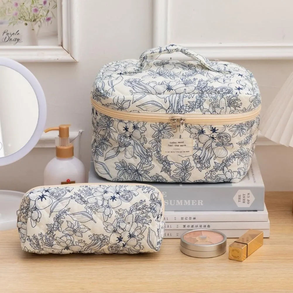 Juoxeepy Quilted Makeup Bag Floral Cotton Cosmetic Bag Jolly House Toiletry Bag Coquette Aesthetic Makeup Bag Cosmetic