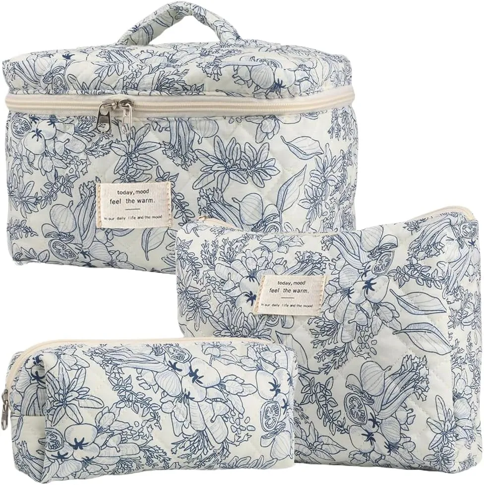 Juoxeepy Quilted Makeup Bag Floral Cotton Cosmetic Bag Jolly House Toiletry Bag Coquette Aesthetic Makeup Bag Cosmetic