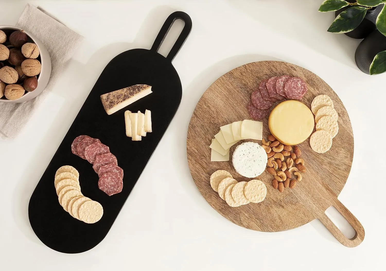 Kate and Laurel Staven Transitional Two-Piece Serving Boards Set, 7 x 22 and 14 x 18, Natural Brown and Black, Modern Food-Safe Charcuterie Boards with Solid Mango Construction