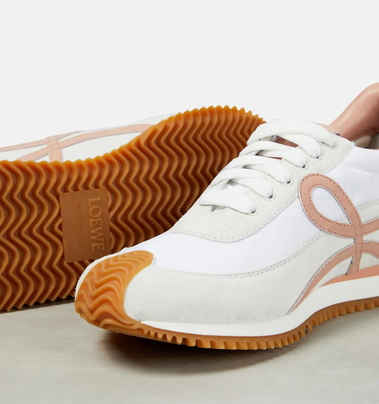 LOEWE - 
Basket Flow Runner low-top sneakers