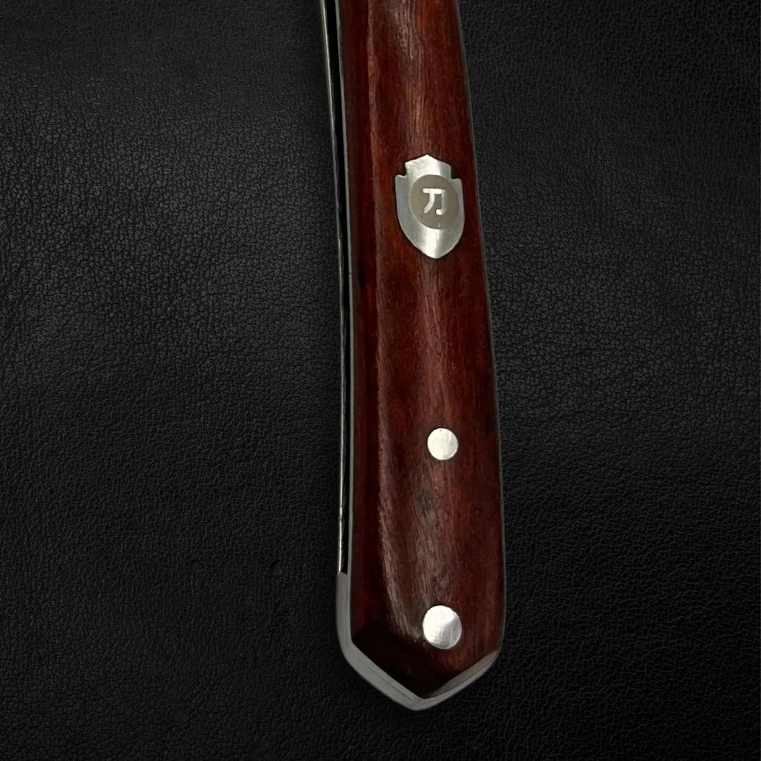 Saki Shears Professional Straight Razor for Men - Barber Shaving Razor - Stainless Steel, Wood Handle and Display Box (Hagane)