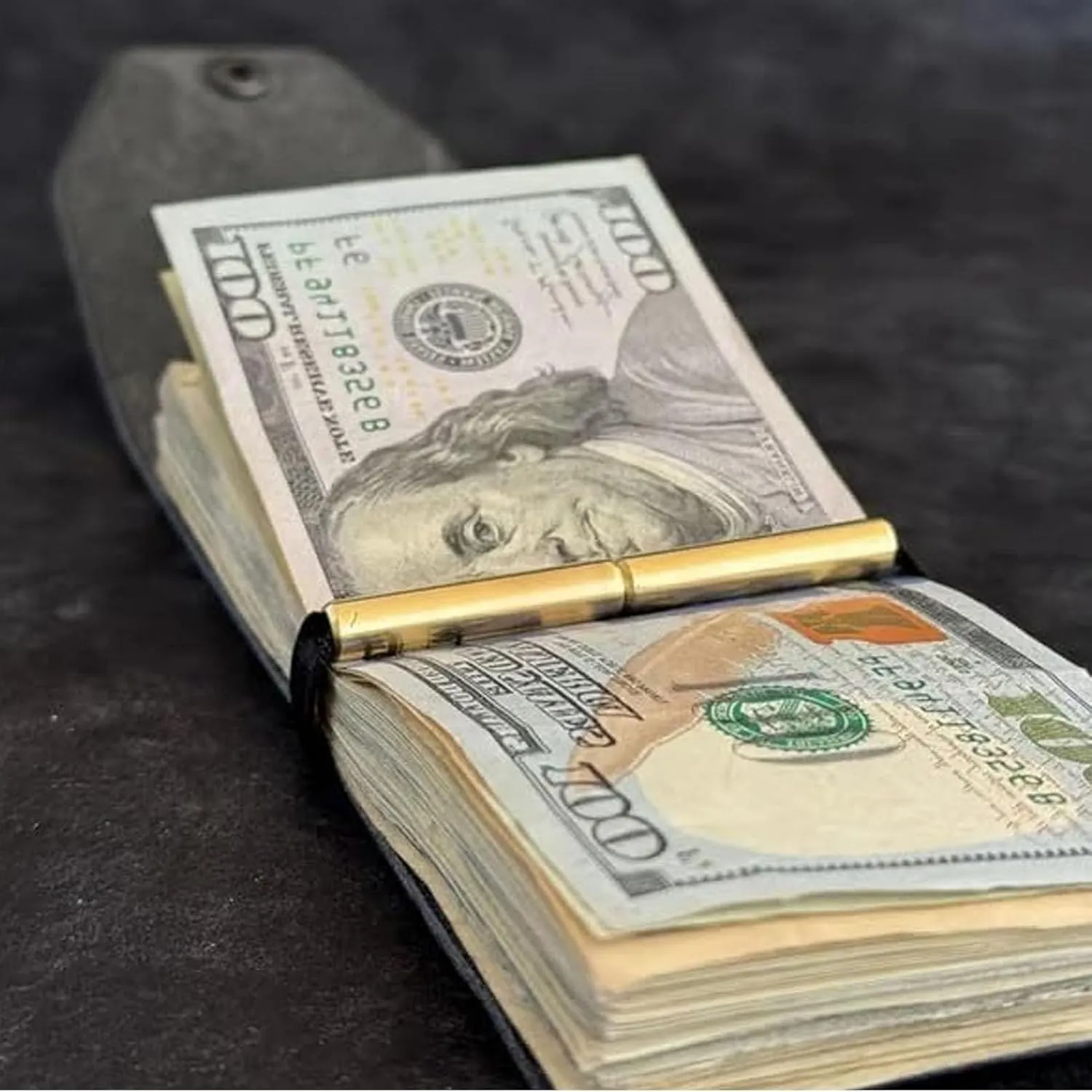 The Cash Wrap Wallet, Handy Purse Bands With Magnetic Clasp, Small Compact Luxury Pocket Wallet 1 To 99 Bills (Purple)