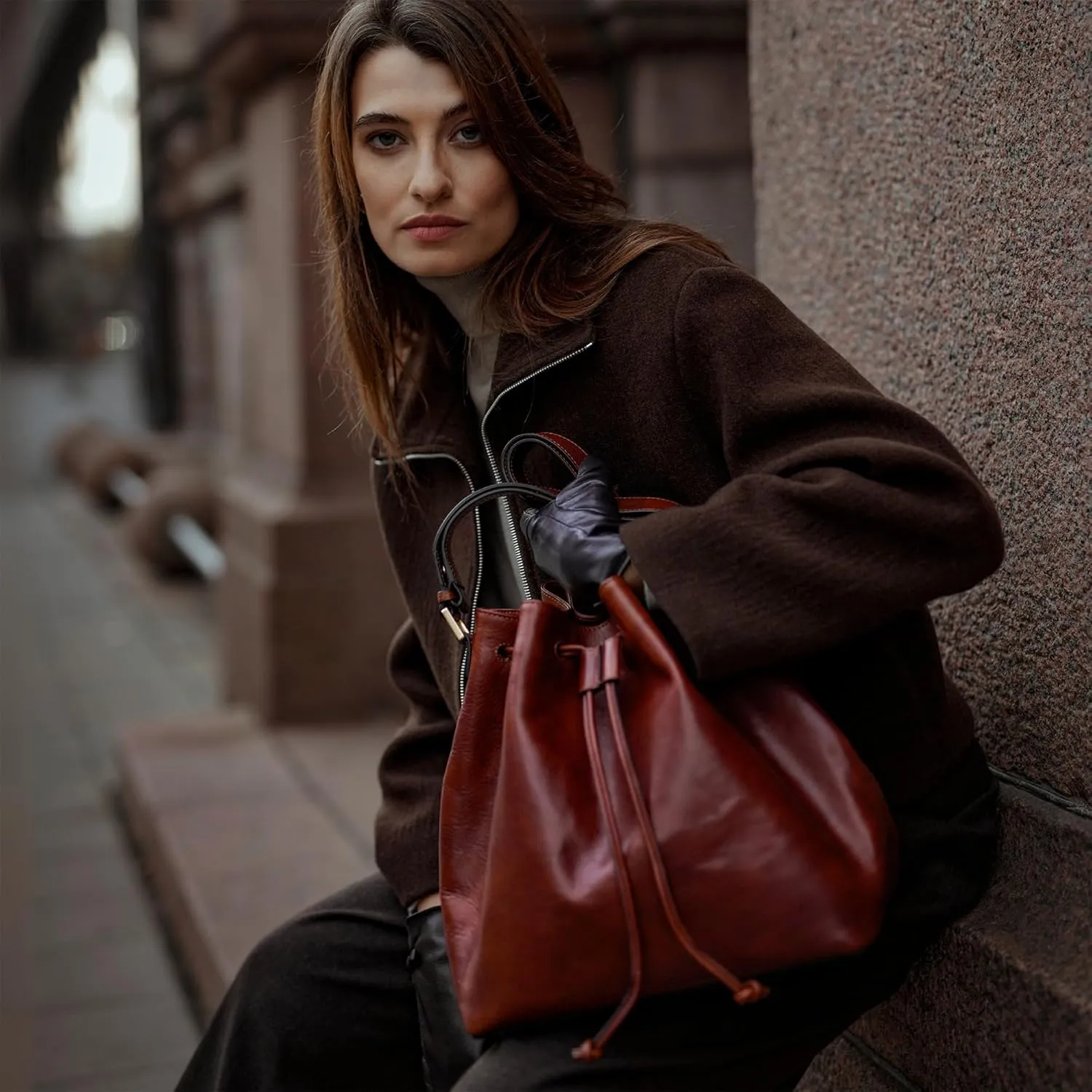 Time Resistance Leather Bucket Bag - Full-Grain Leather Handbag for Women - Italian Handmade Shoulder Bag
