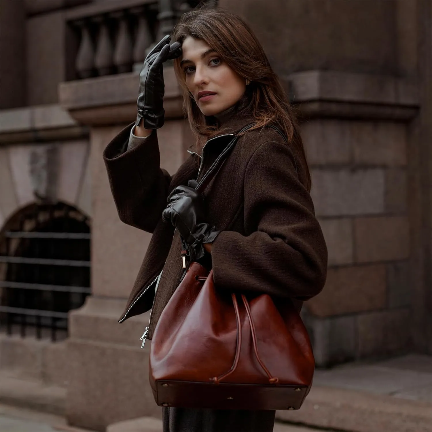 Time Resistance Leather Bucket Bag - Full-Grain Leather Handbag for Women - Italian Handmade Shoulder Bag