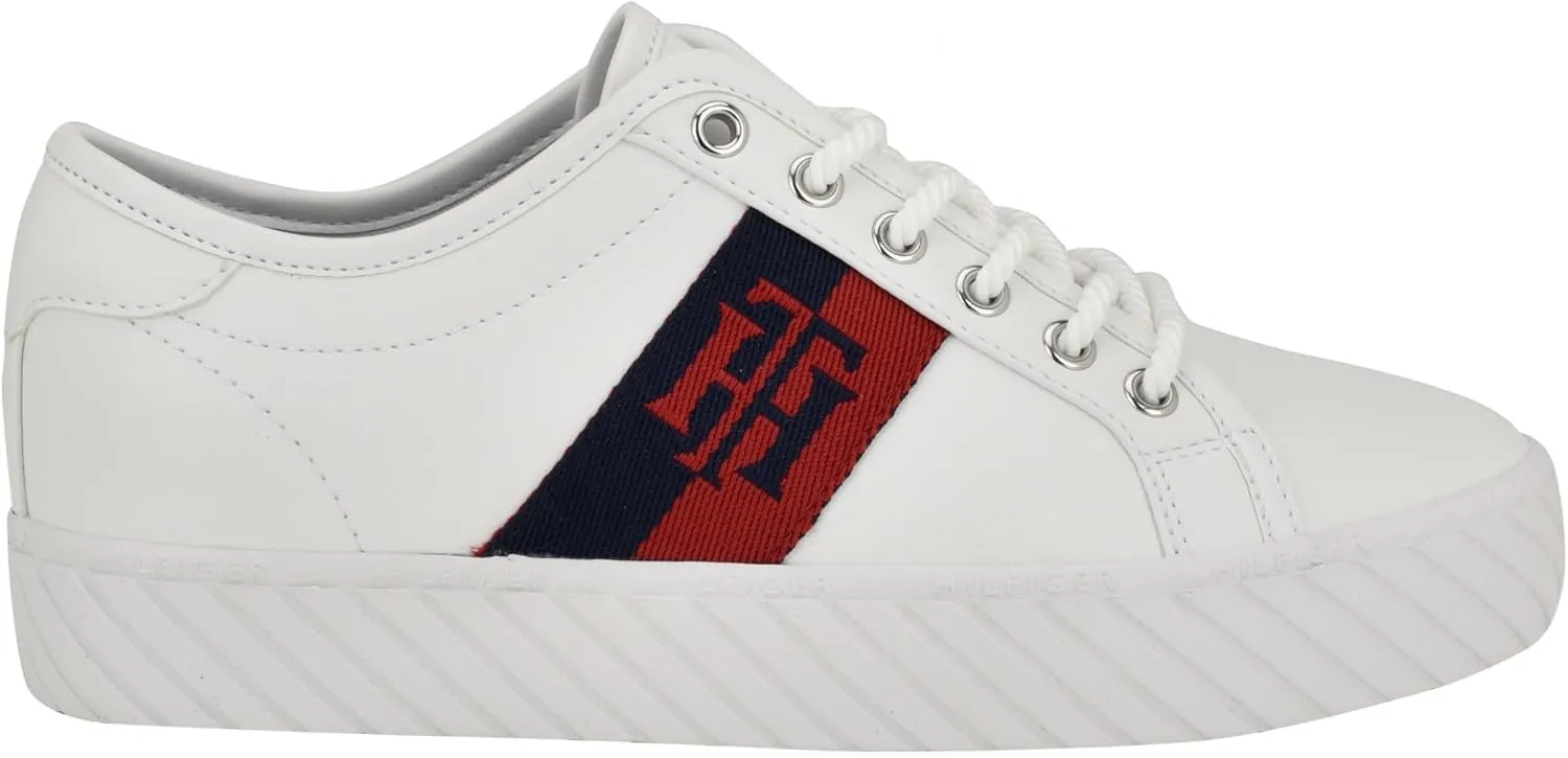 Tommy Hilfiger Women's Hartily Sneaker