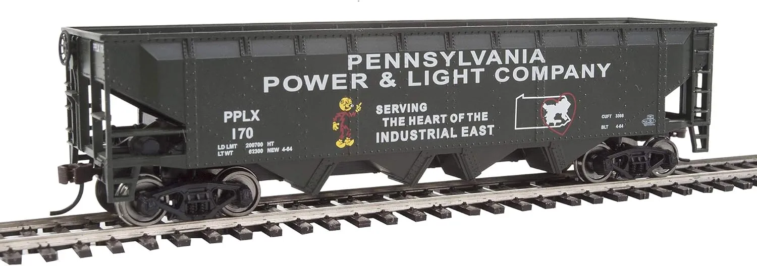 Walthers Trainline HO Scale Model Offset Quad Hopper - Ready to Run - Pennsylvania Power & Light Pplx #170