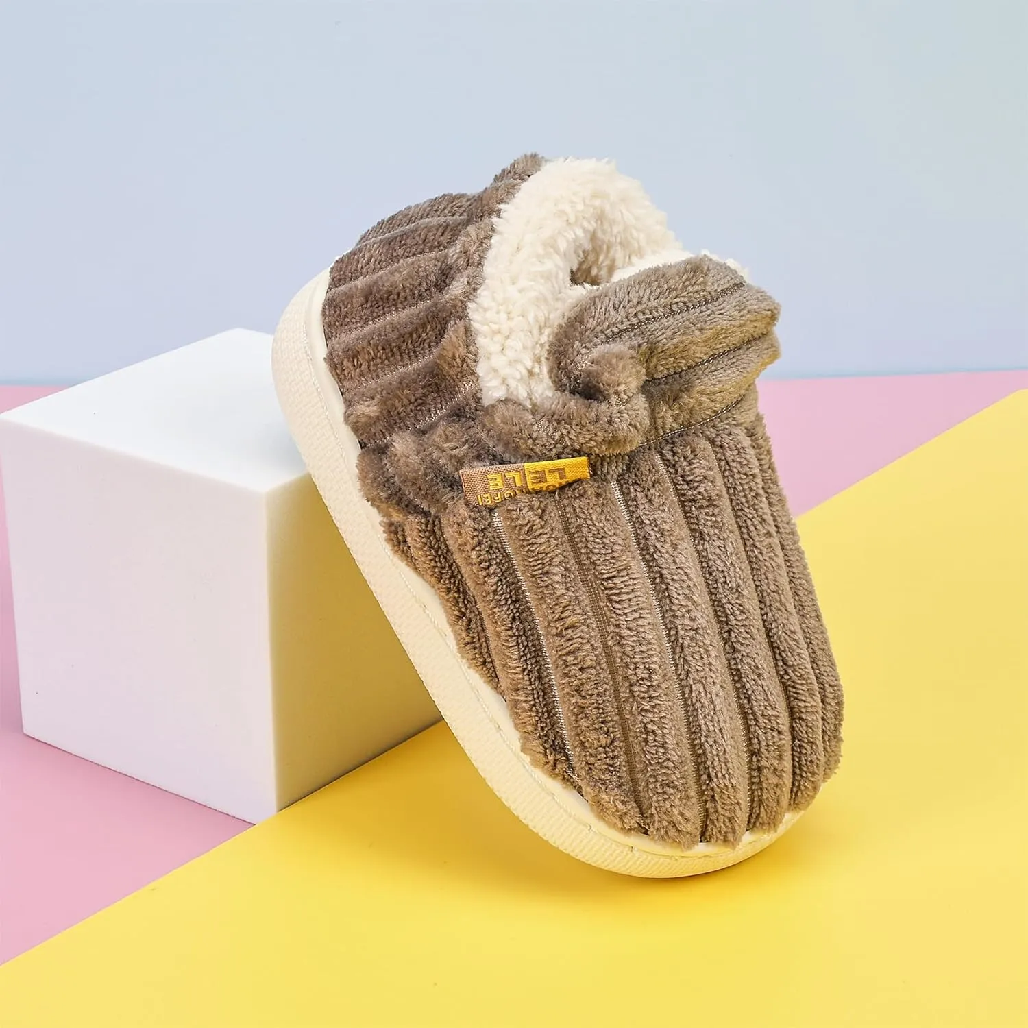 WILLFUN Unisex-Child Fleece Slippers Boys Girls Warm Winter Indoor/Outdoor Shoes for Little Kids